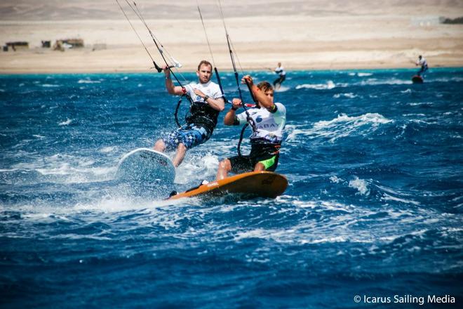 Tight Racing at Mark 2 - African Kiteracing Championships 2013 © Icarus Sailing Media